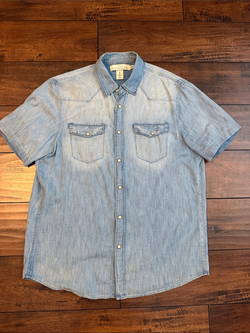Light Blue Short Sleeve Denim Shirt